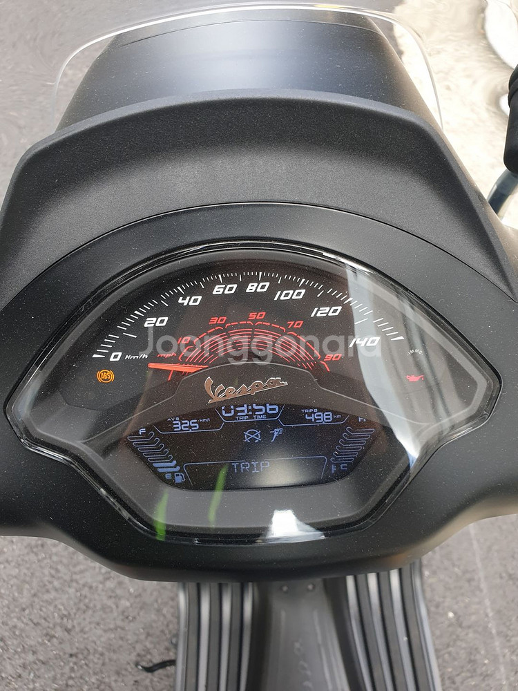 베스파 스프린트 125 ABS 블랙 2024년식--4