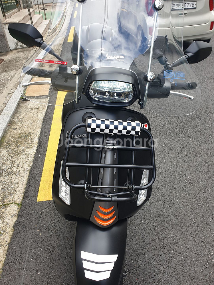 베스파 스프린트 125 ABS 블랙 2024년식--1