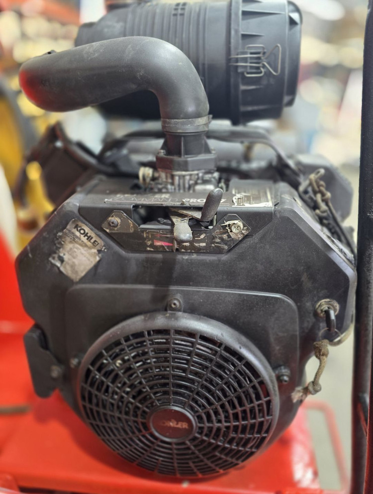 코알라 27마력 중고 도로컷팅기/콘크리트절단기 판매 이미지