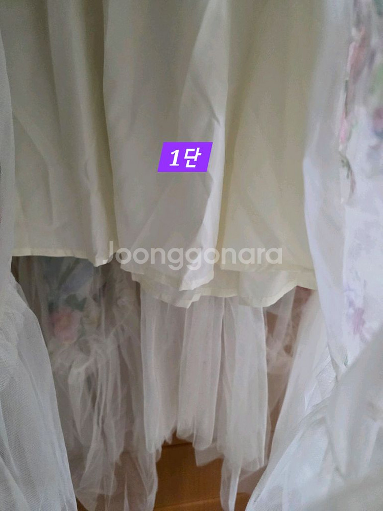고퀄 3단꽃무늬 망사 샤스커트(날씬 88까지도 가눙)--7