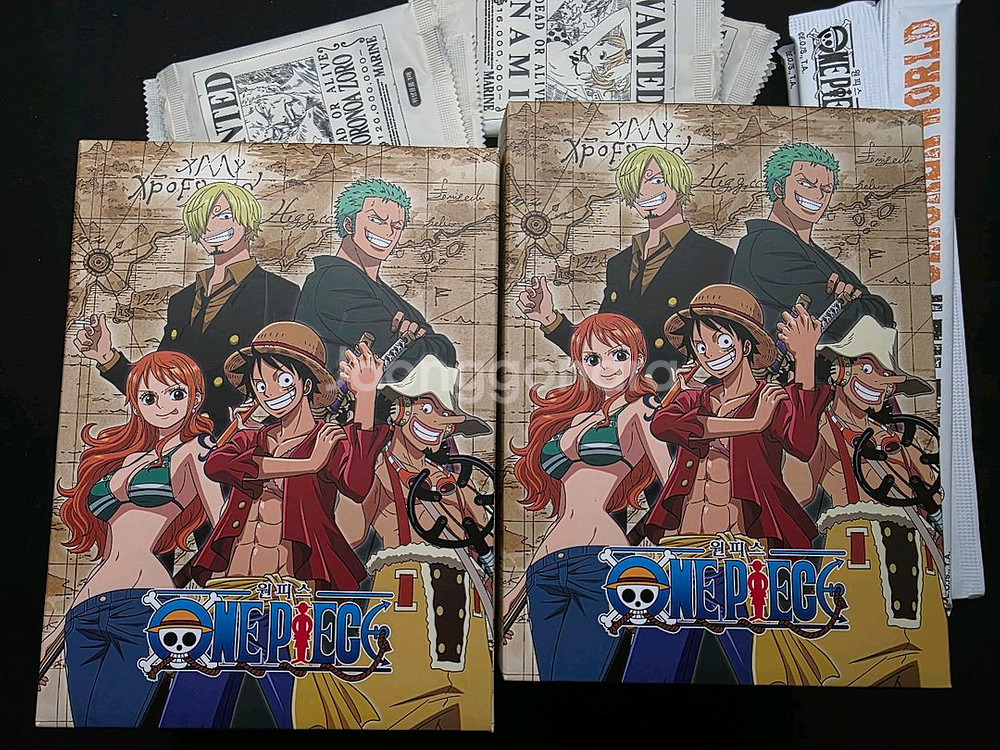 원피스 기영이 콜라보 굿즈 미개봉. 아크릴 스탠드--0