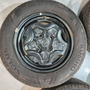 캐스퍼 15인치 임판급 중고 휠 타이어