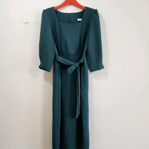 볼륨소매 스퀘어넥 롱원피스