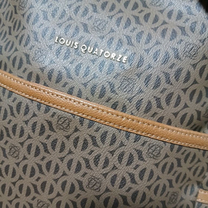 루이까또즈 백팩