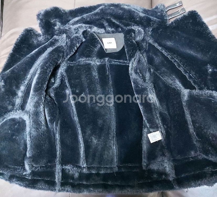 리스트 LIST 블랙 무스탕 자켓 (66사이즈)--3