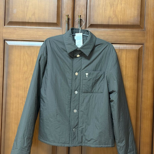 아미 스몰로고 패딩셔츠 s