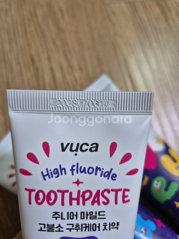 뷰카 고불소 어린이 치약(포도맛 2개, 딸기맛 3개)--1