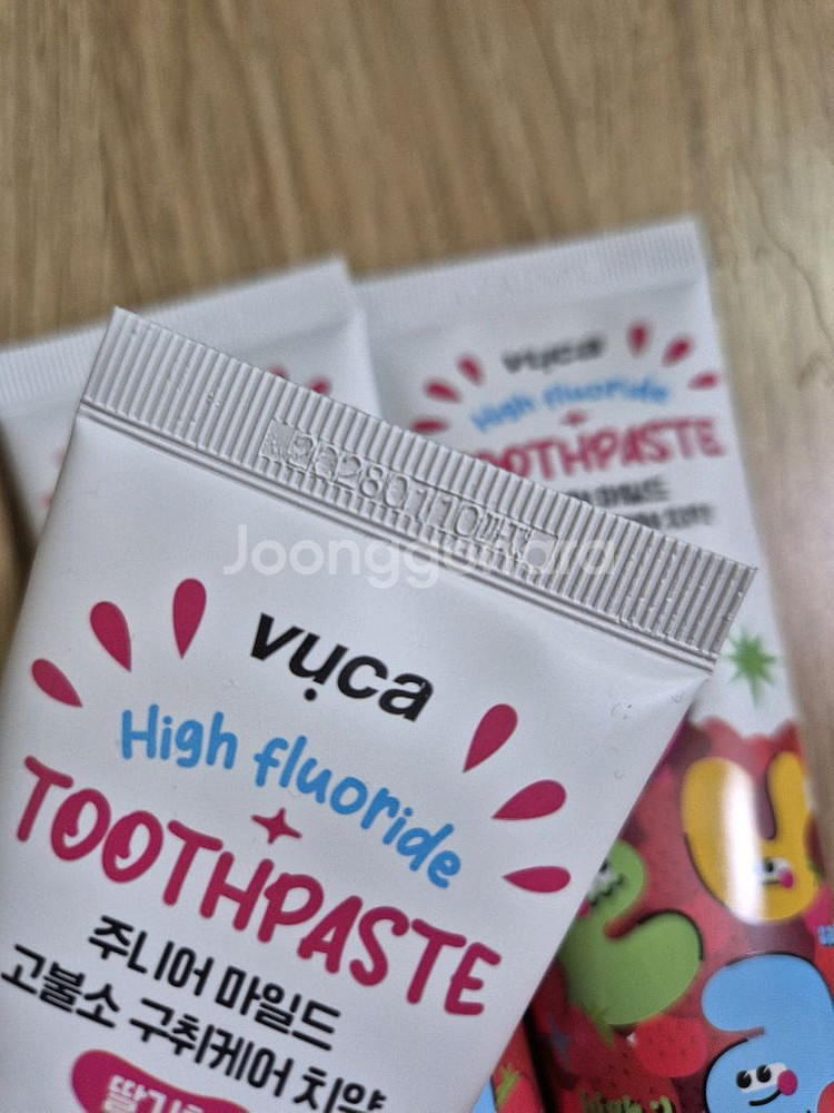 뷰카 고불소 어린이 치약(포도맛 2개, 딸기맛 3개)--3