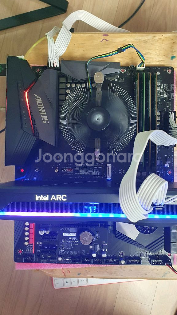 기가바이트 X570 어로스 엘리트 윈11 홈 정품 내장--4