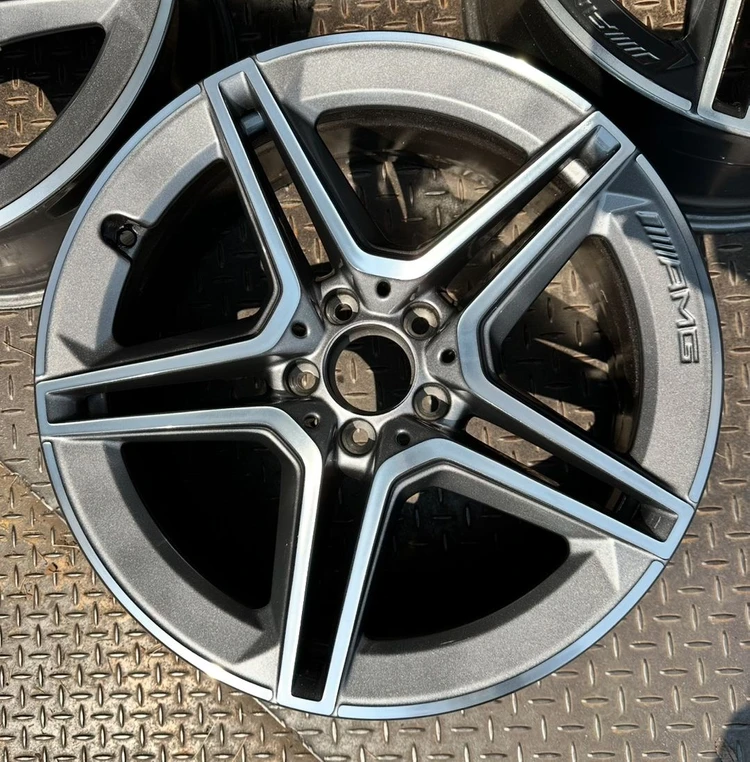 19인치 벤츠 W257 CLS 300D 순정휠 1대분 이미지