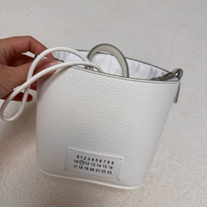 메종마르지엘라 버킷백 이미지