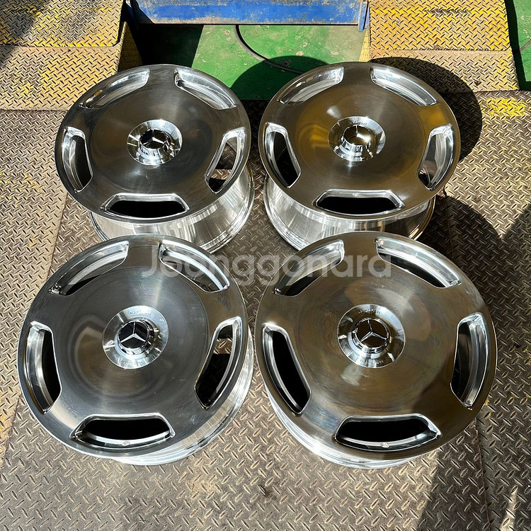 20인치 벤츠 W223 S680 마이바흐 떡판 st--1