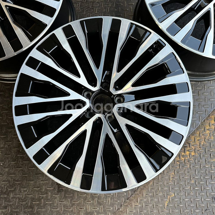 20인치 W223 벤츠 S580 블랙폴리쉬 순정휠--0
