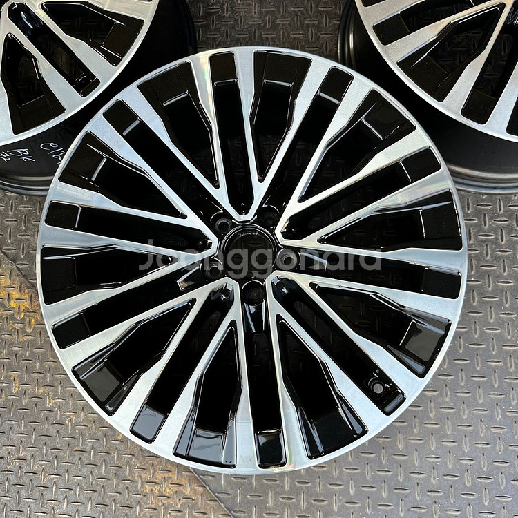 20인치 W223 벤츠 S580 블랙폴리쉬 순정휠--1