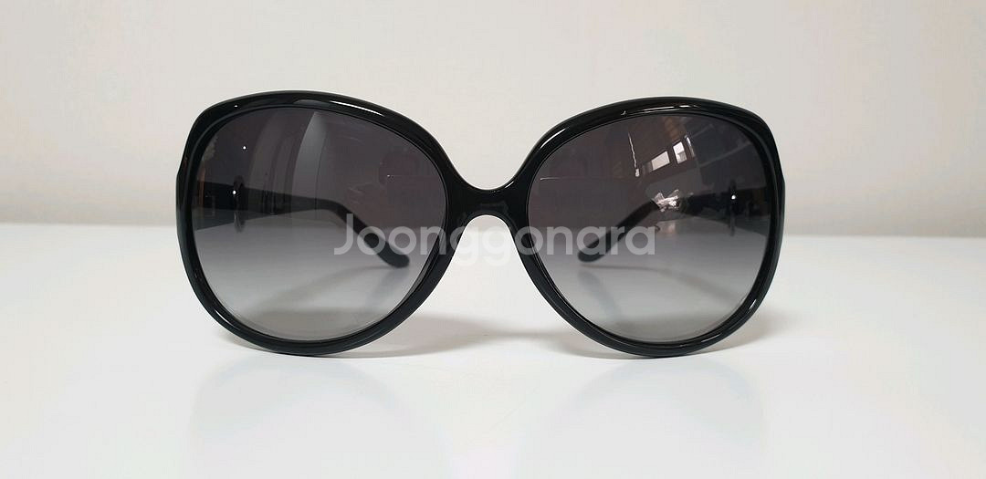 로베르타 디 까메리노 선글라스--2