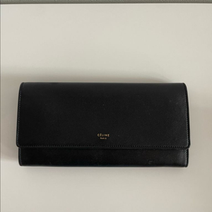 셀린느 블랙 장지갑 (정품)