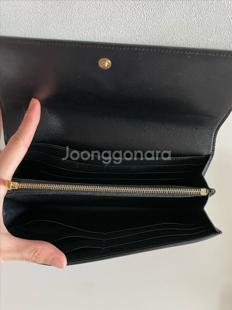 셀린느 블랙 장지갑 (정품)--2