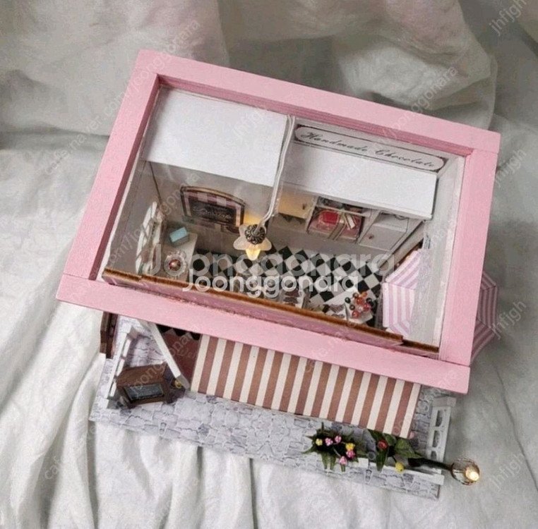 [44번] DIY 미니어처하우스 완성품 (LED,오르골--8