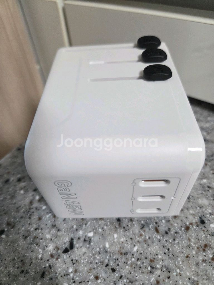 [새제품] 국제 여행용 멀티 플러그 어댑터 PD고속충전--2