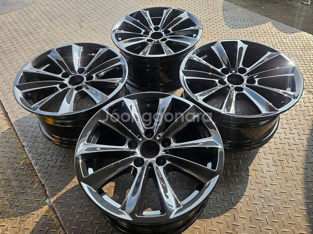 17인치 BMW F10 5시리즈 유광블랙 순정휠--7