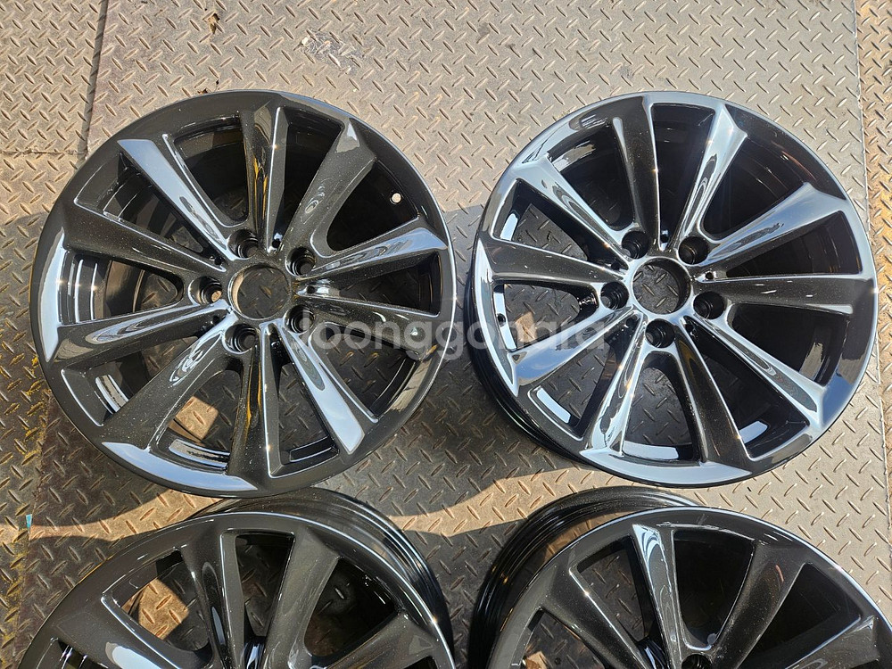 17인치 BMW F10 5시리즈 유광블랙 순정휠--4