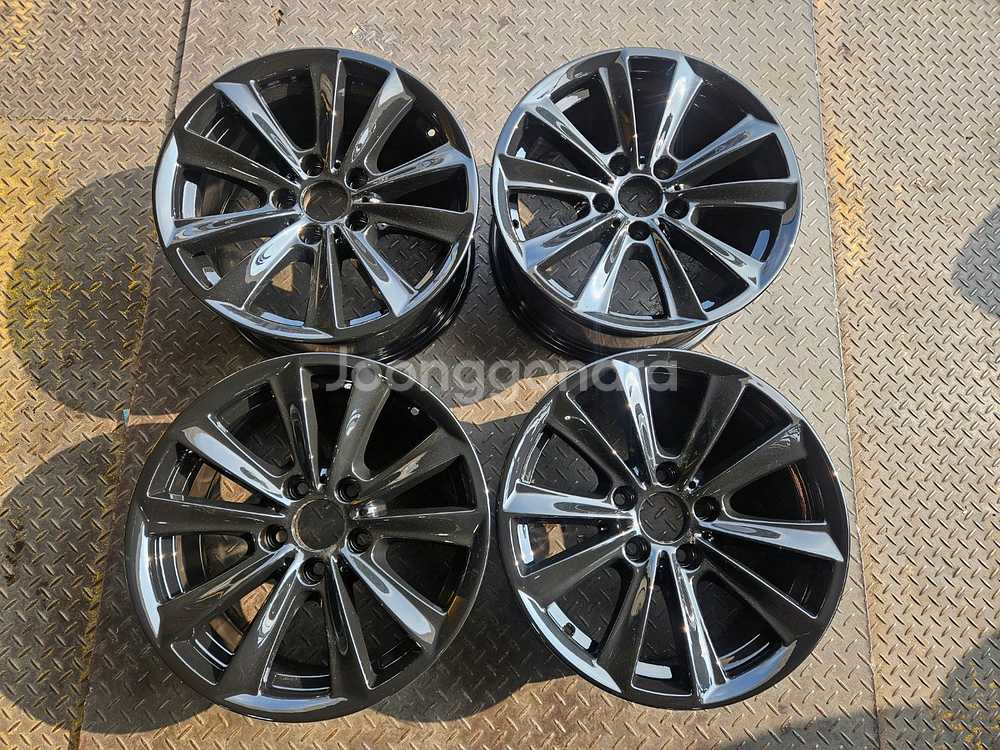 17인치 BMW F10 5시리즈 유광블랙 순정휠--6