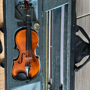 (부산)안토니오 바흐 HV400 1/2