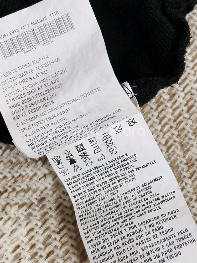 미우미우 19시즌 한정판 미키마우스 맨투맨--6