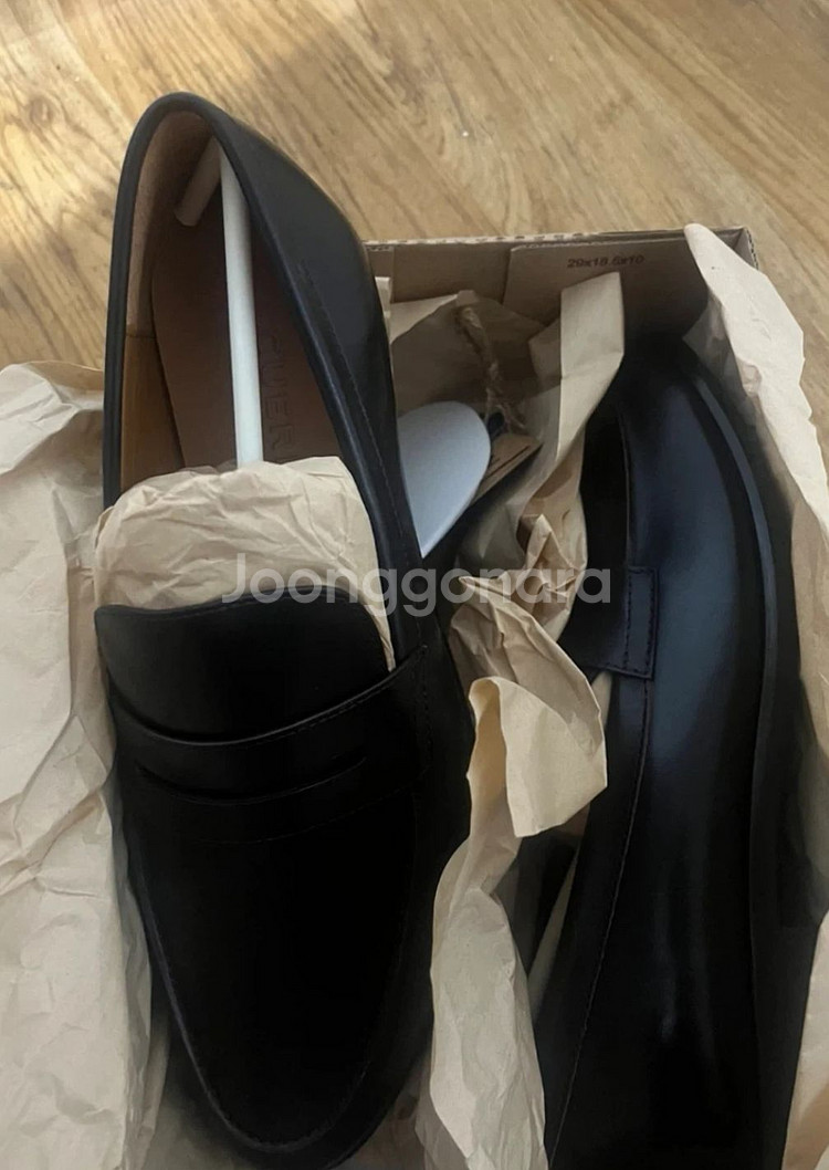 쿠에른 런던 09 페니 로퍼 새상품--1