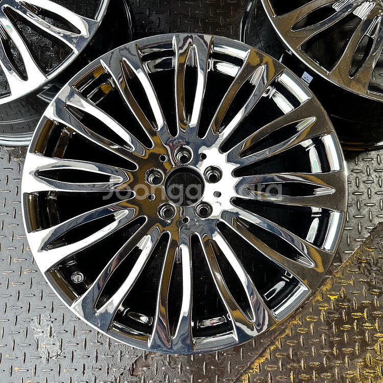 20인치 벤츠 W222 S560 마이바흐 화이트크롬--4
