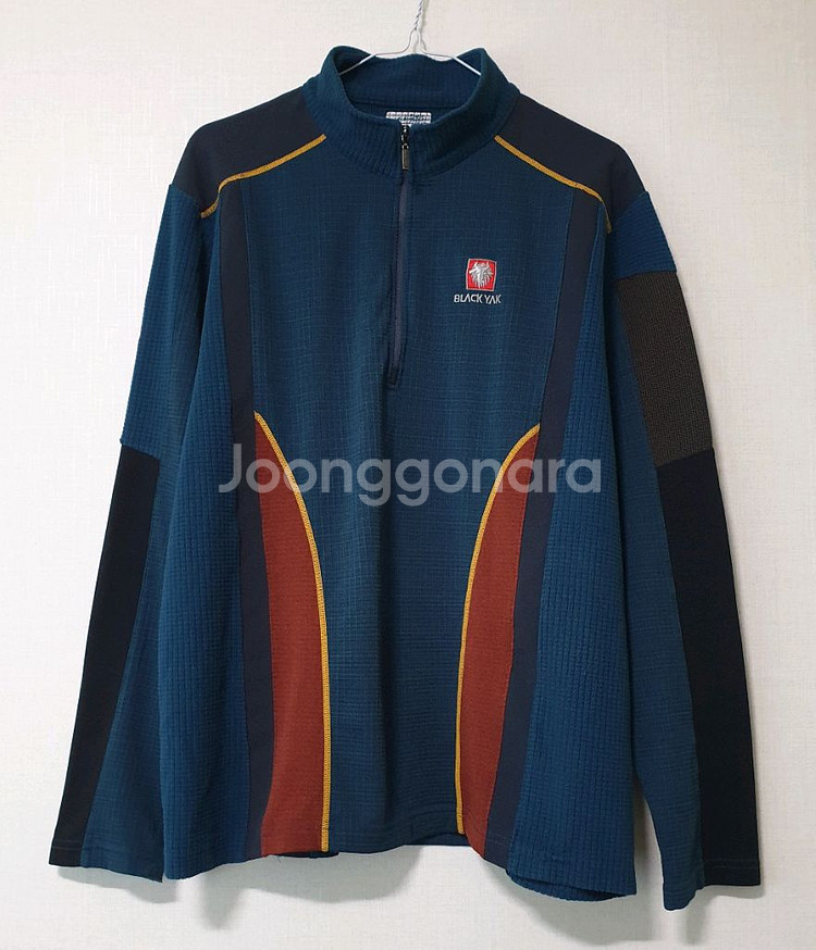 블랙야크 아웃도어 반집업 110사이즈--0