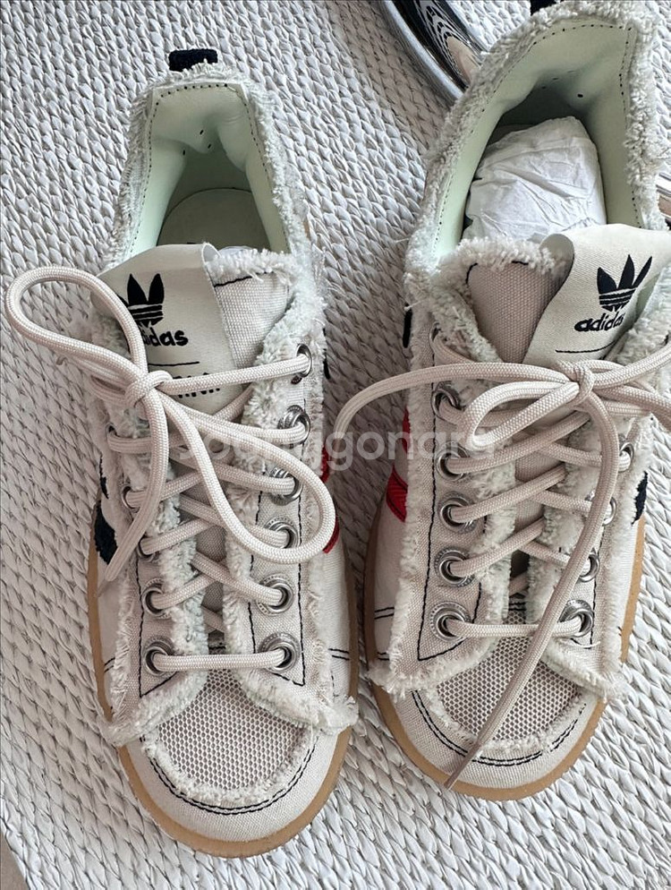 아디다스 x 송 포 더 뮤트 캠퍼스 80s 블리스 코어--0