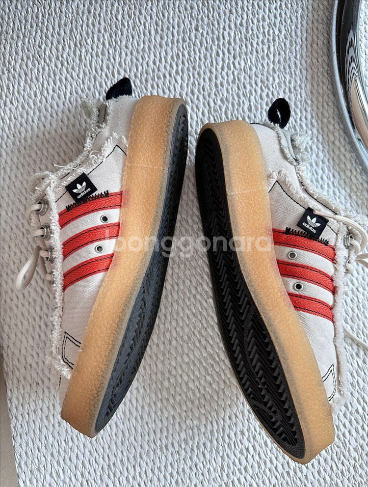 아디다스 x 송 포 더 뮤트 캠퍼스 80s 블리스 코어--2