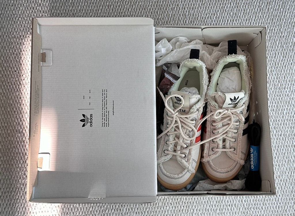 아디다스 x 송 포 더 뮤트 캠퍼스 80s 블리스 코어--4