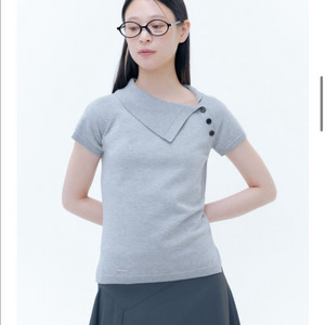 미세키서울 Button flip knit top