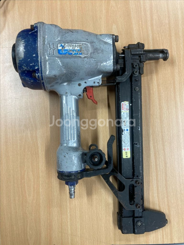 영우화스너 콘크리트 타정기 에어 타정기 ACN3038A--0