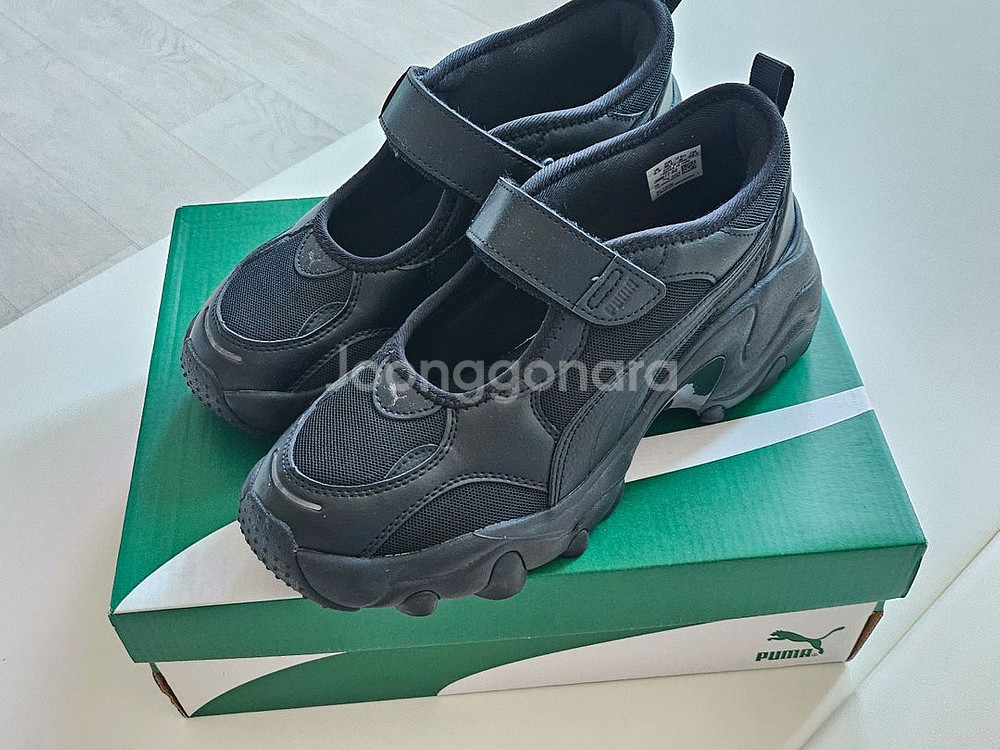 퓨마 펄사 웻지 샌들 245(1회 착용)--1