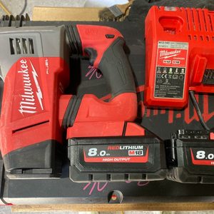 밀워키 M18 CHP-802X 해머 드릴 세트