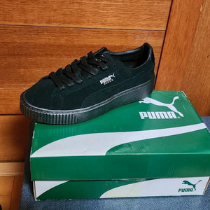푸마 가죽 250 새상품 운동화 로퍼 스니커즈