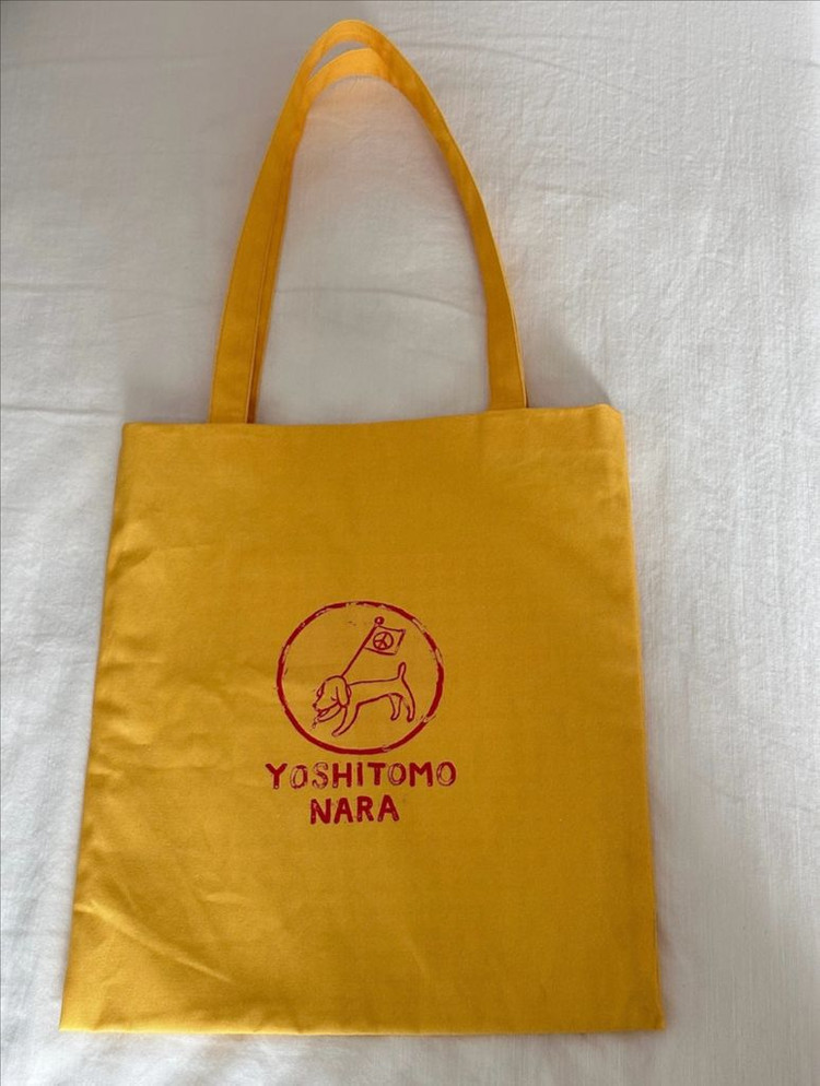 요시토모 나라 굿즈--1