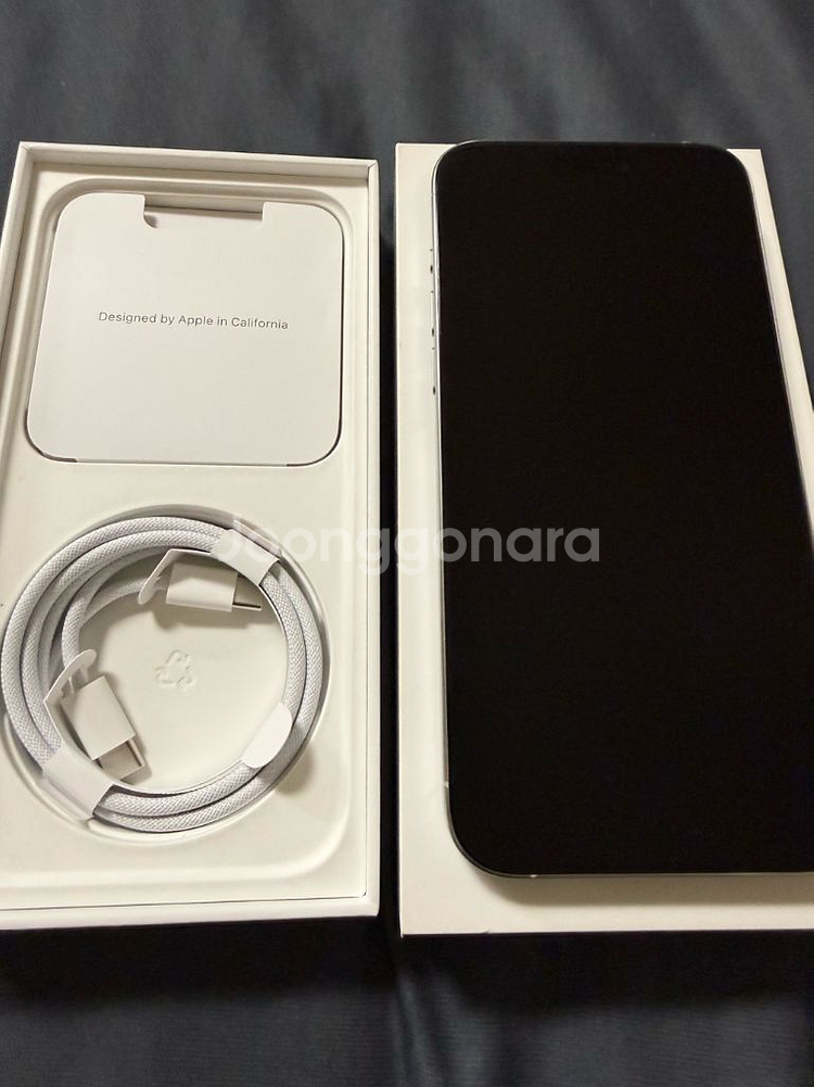 아이폰15 프로맥스 512Gb 화이트 팝니다(애케플 유--10