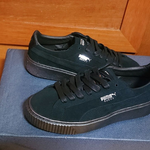 푸마 가죽 250 새상품 운동화 로퍼 스니커즈