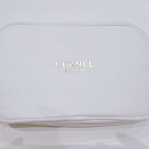 샤넬 뷰티 파우치