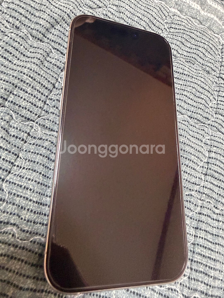 아이폰 16프로 화이트 티타늄 256G 새상품급 팝니다--1