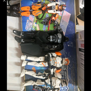 레고 스타워즈 피규어 4개 팝니다