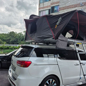 휴고 루프탑 텐트