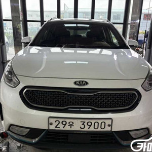 [기아]니로 PHEV 1.6 GDI 프레스티지 (5인승