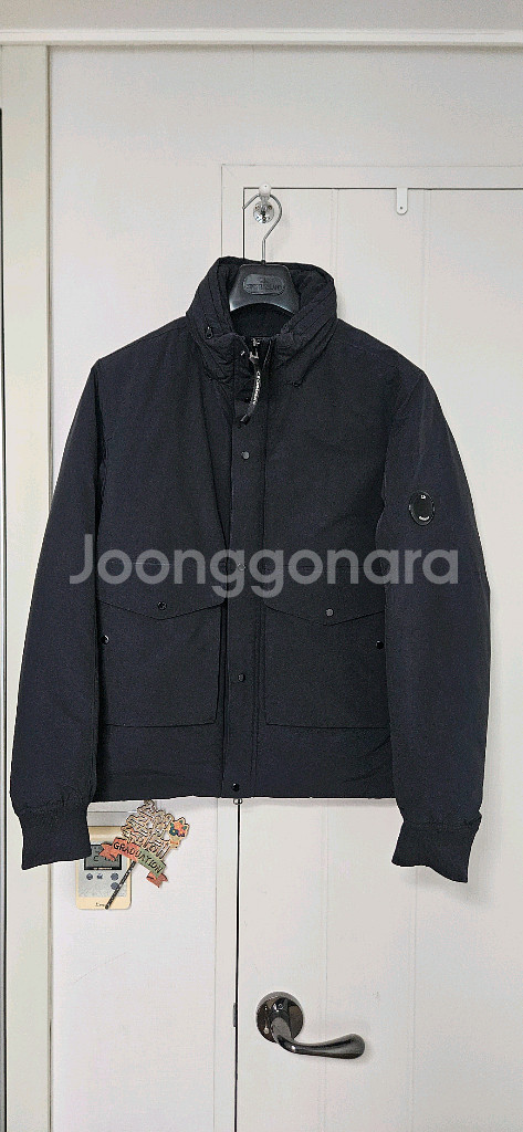 cp컴퍼니 패딩 자켓--0