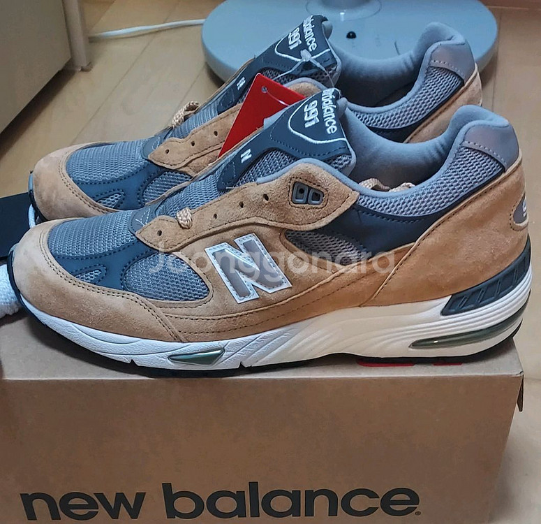 (새상품)뉴발란스 991 탄 그레이 280--1