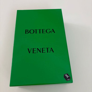 보테가베네타 미니 카세트백